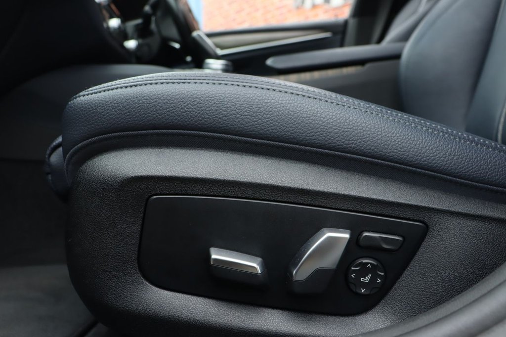 Used BMW 5 Series 2019 for sale - 76267421: Photo 30