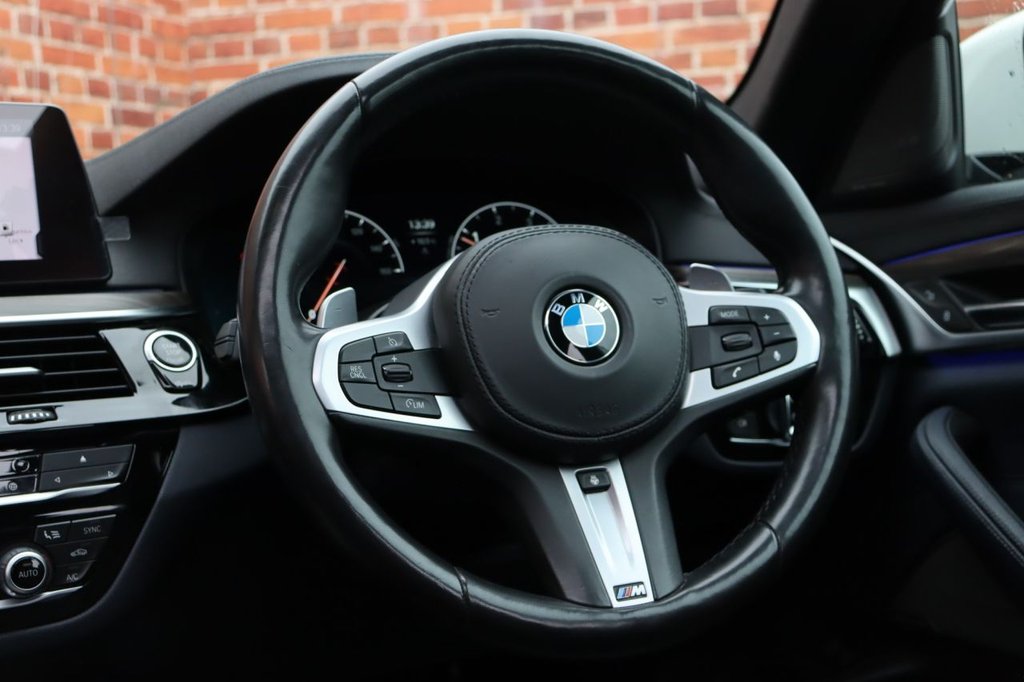 Used BMW 5 Series 2019 for sale - 76267421: Photo 32