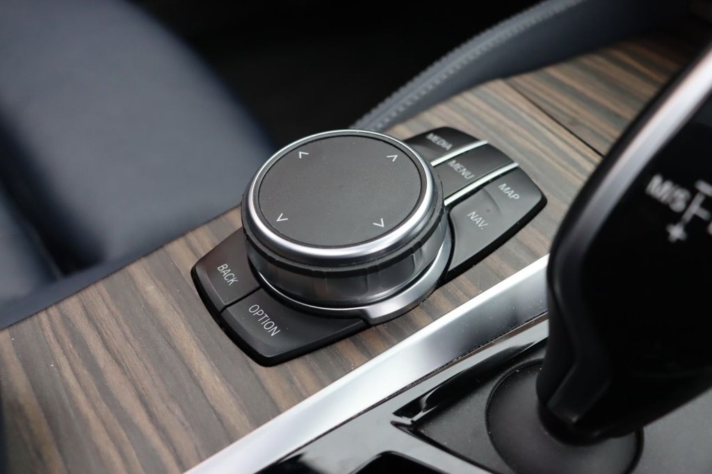 Used BMW 5 Series 2019 for sale - 76267421: Photo 40