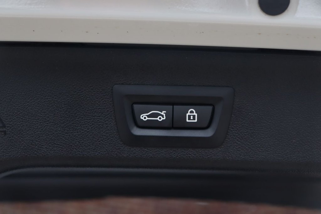 Used BMW 5 Series 2019 for sale - 76267421: Photo 45