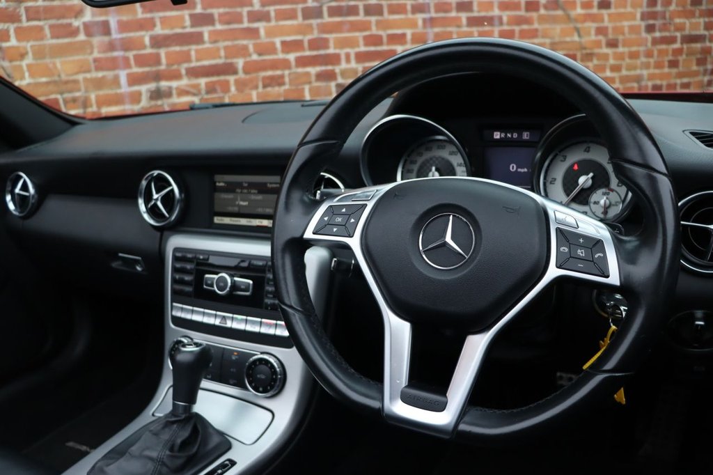 Used Mercedes-Benz SLK 2013 for sale - 77139545: Photo 26