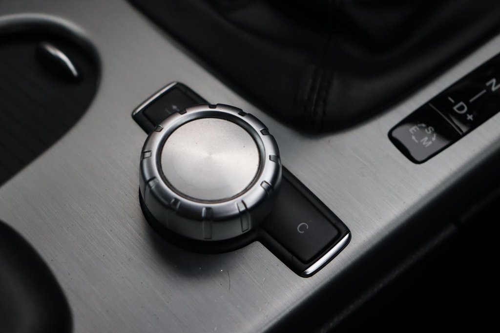 Used Mercedes-Benz SLK 2013 for sale - 77139545: Photo 33