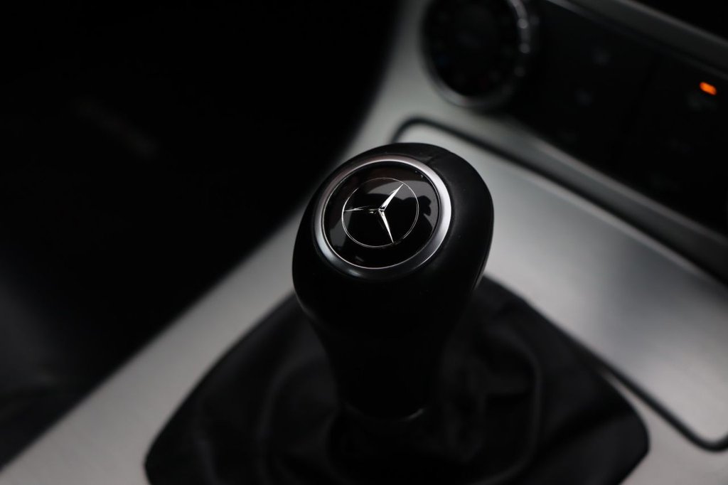 Used Mercedes-Benz SLK 2013 for sale - 77139545: Photo 34