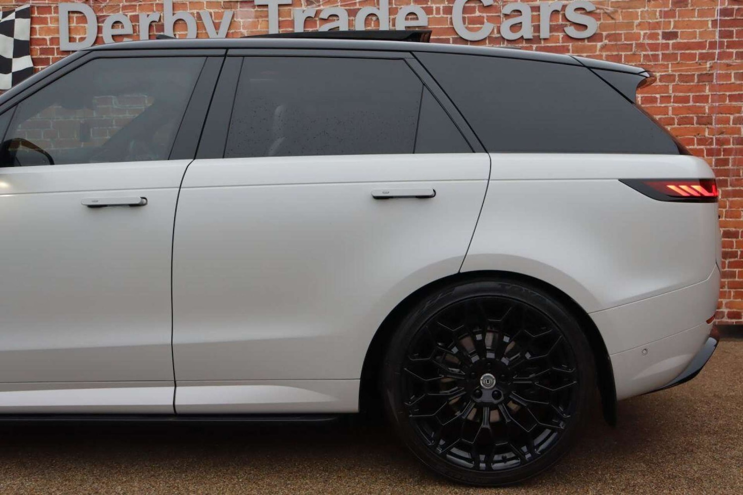 Used Land Rover Range Rover Sport 2023 for sale - 77519269: Photo 27