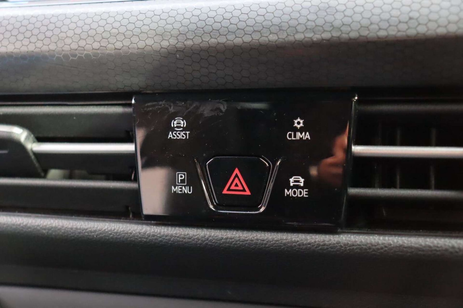 Used Volkswagen Golf 2020 for sale - 77523106: Photo 28