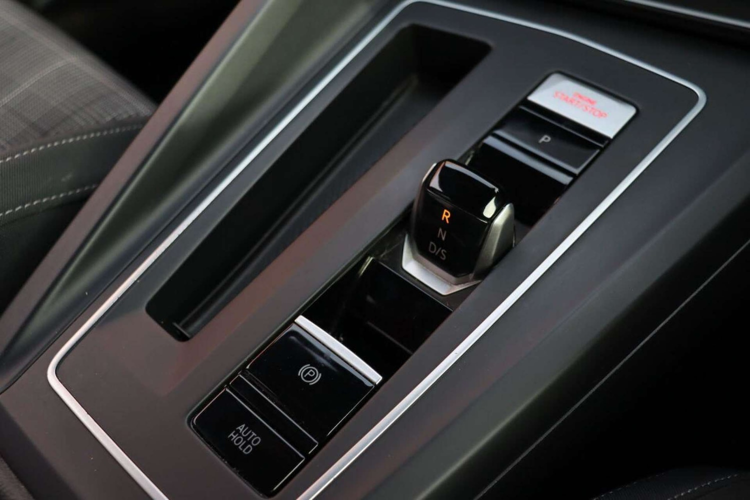 Used Volkswagen Golf 2020 for sale - 77523106: Photo 31