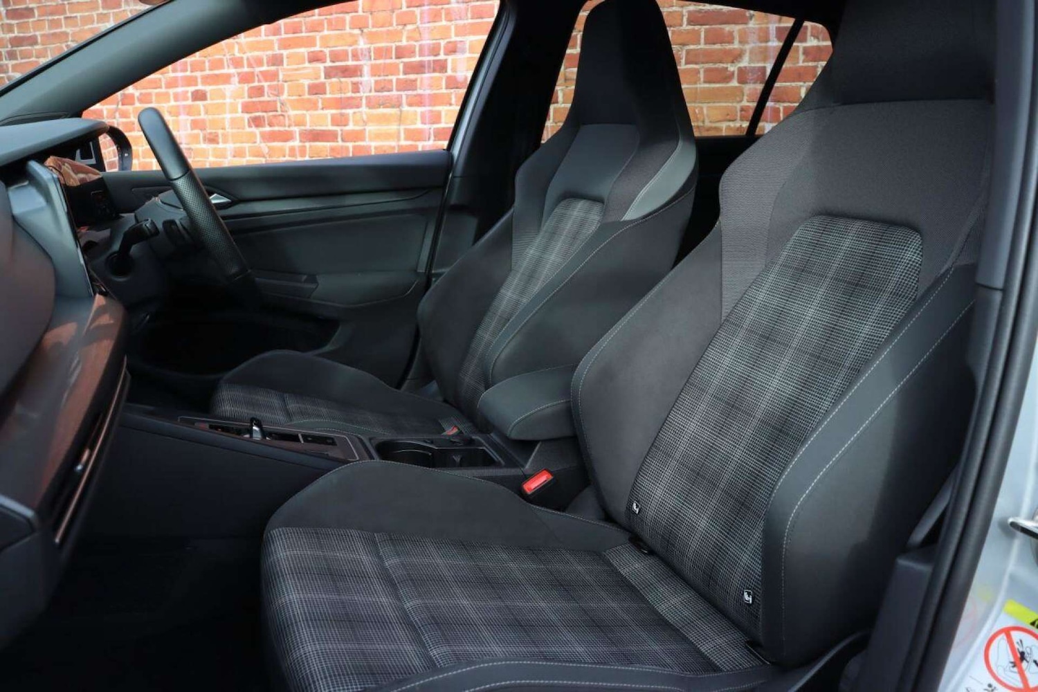 Used Volkswagen Golf 2020 for sale - 77523106: Photo 4