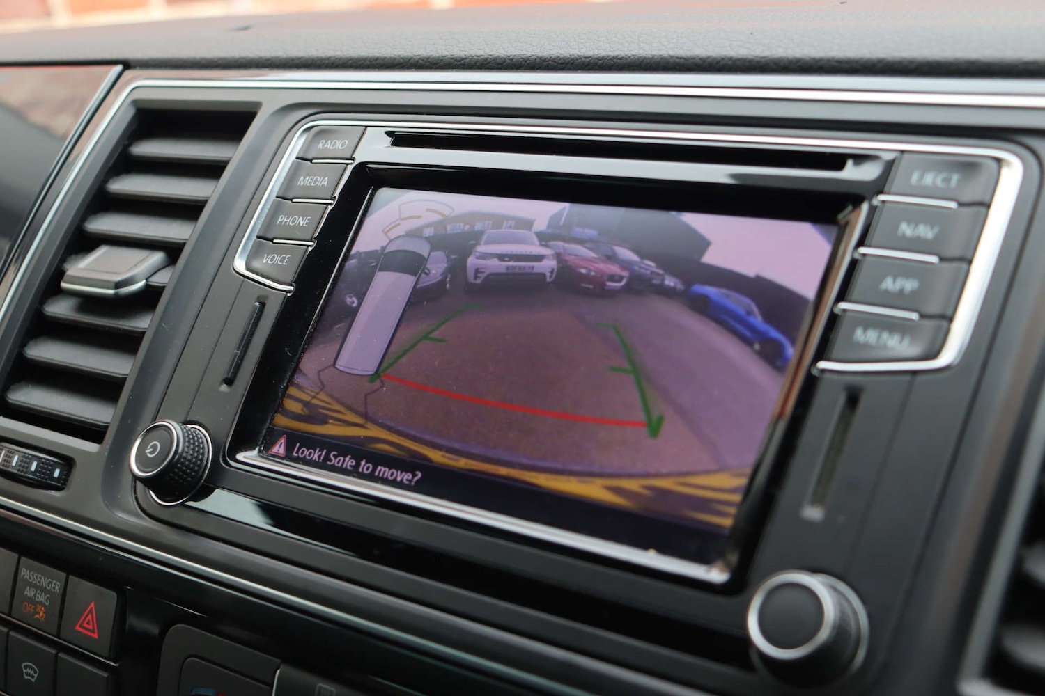 Used Volkswagen Transporter 2019 for sale - 77964815: Photo 30