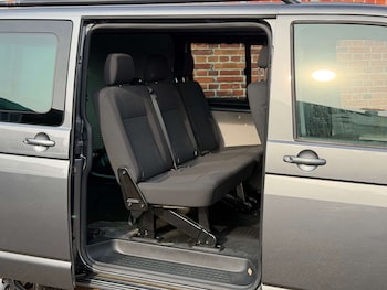 Used Volkswagen Transporter 2019 for sale - 77964815: Photo