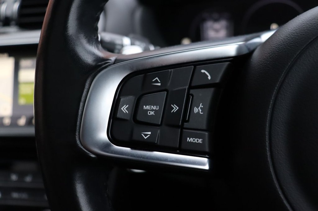 Used Jaguar F-Pace 2018 for sale - 76685953: Photo 27