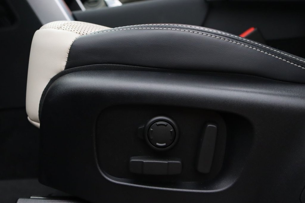 Used Land Rover Discovery 2022 for sale - 77212118: Photo 20