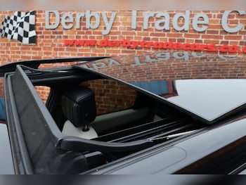 Used Land Rover Discovery 2022 for sale - 77212118: Photo