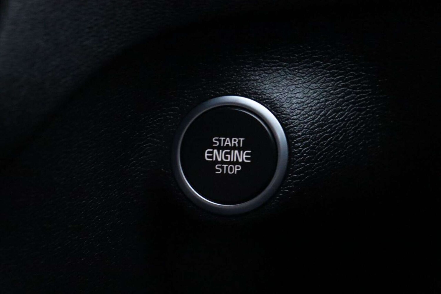 Used Volvo XC40 2022 for sale - 77519234: Photo 29