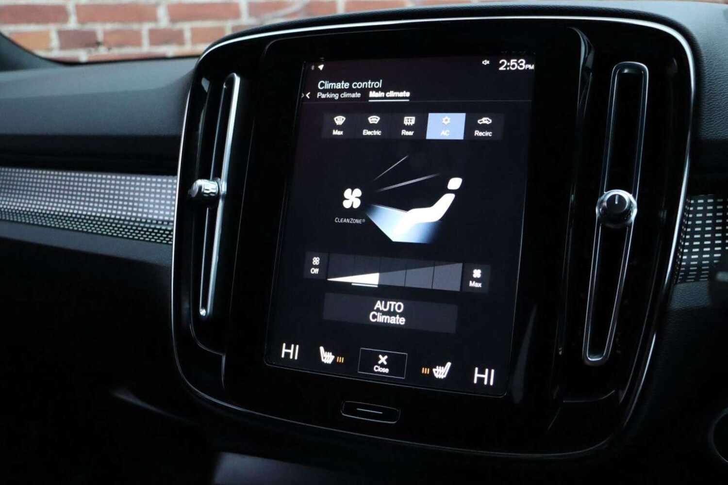 Used Volvo XC40 2022 for sale - 77519234: Photo 37