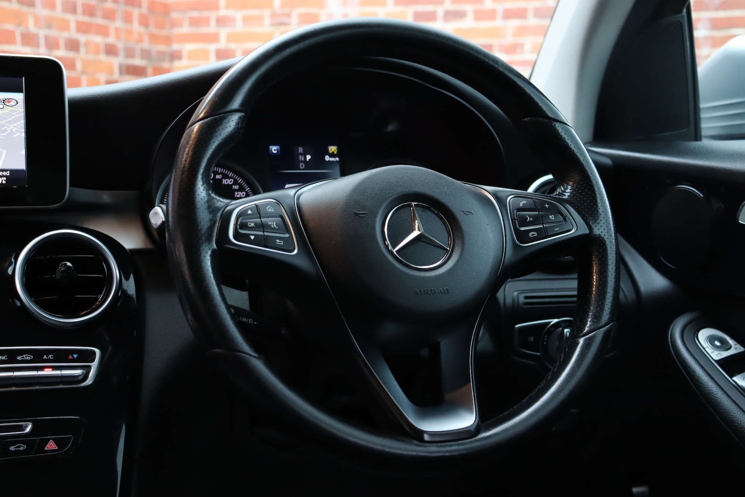 Used Mercedes-Benz GLC 2016 for sale - 78083398: Photo 12