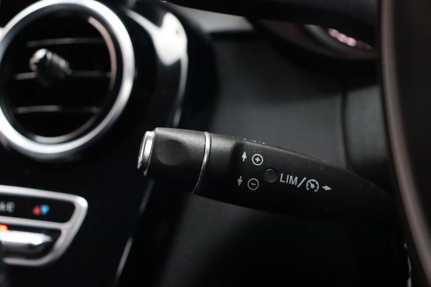 Used Mercedes-Benz GLC 2016 for sale - 78083398: Photo 25