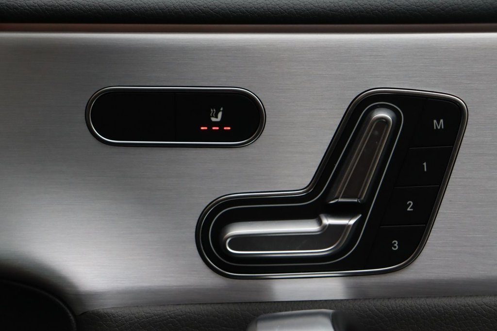 Used Mercedes-Benz A-Class 2019 for sale - 76481972: Photo 32