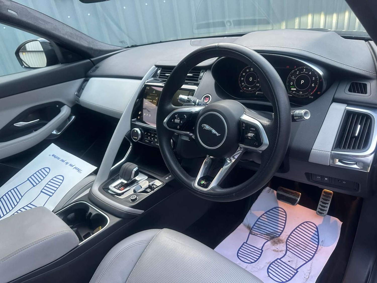 Used Jaguar E-Pace 2021 for sale - 78016402: Photo 2