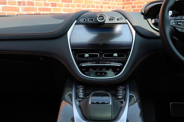 Used Aston Martin DBX 2023 for sale - 74985299: Photo 26