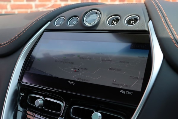 Used Aston Martin DBX 2023 for sale - 74985299: Photo 28