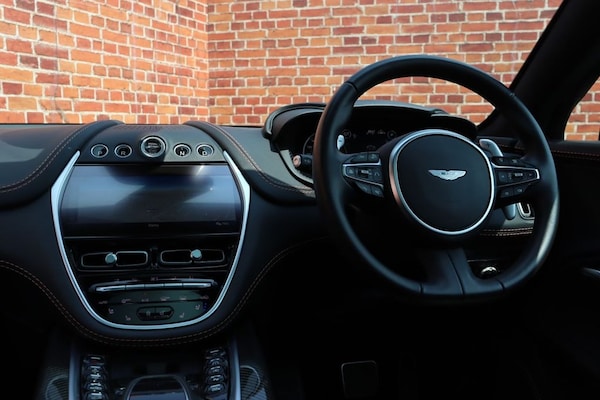 Used Aston Martin DBX 2023 for sale - 74985299: Photo 29