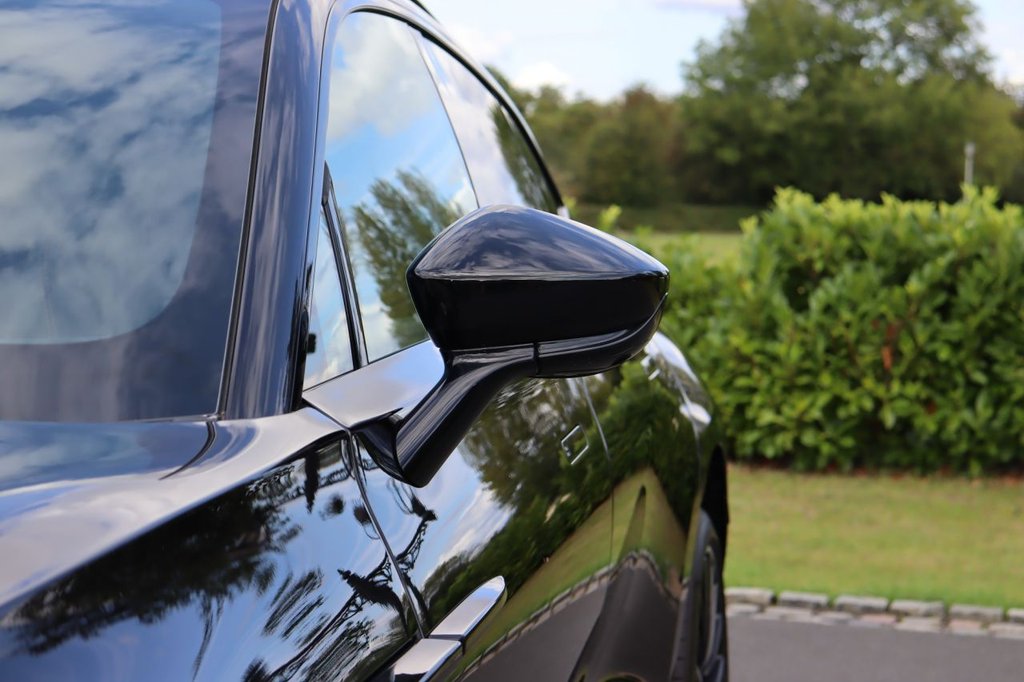 Used Aston Martin DBX 2023 for sale - 74985299: Photo 48