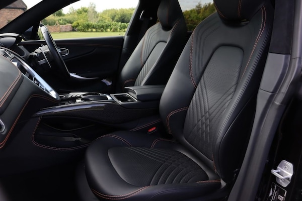 Used Aston Martin DBX 2023 for sale - 74985299: Photo 4
