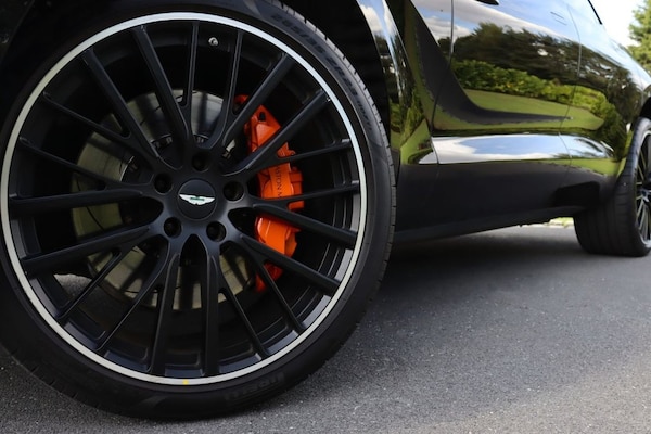 Used Aston Martin DBX 2023 for sale - 74985299: Photo 7