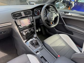 Used Volkswagen Golf 2016 for sale - 79549624: Photo