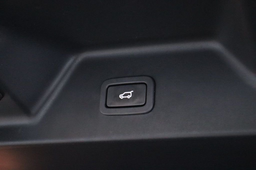 Used Land Rover Range Rover 2014 for sale - 77038390: Photo 12