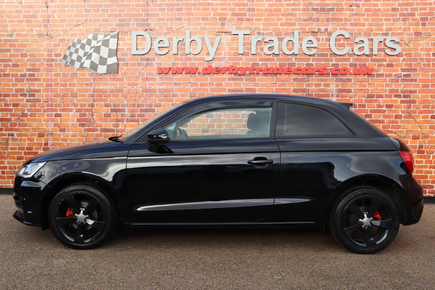 Used Audi A1 2018 for sale - 77667906: Photo 2