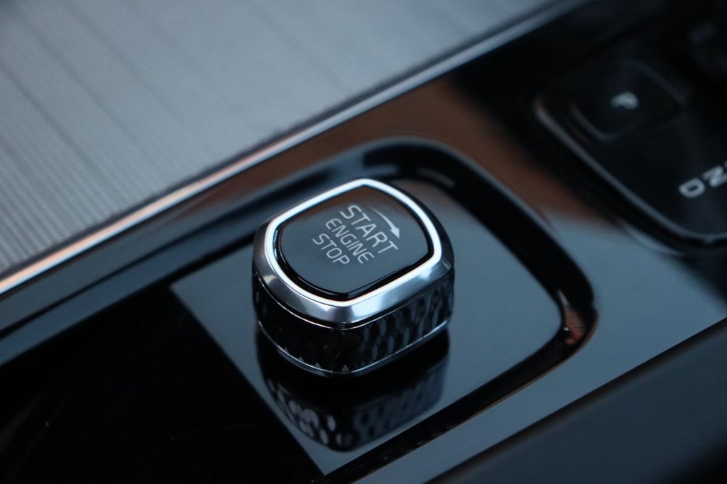 Used Volvo XC60 2021 for sale - 76558944: Photo 27