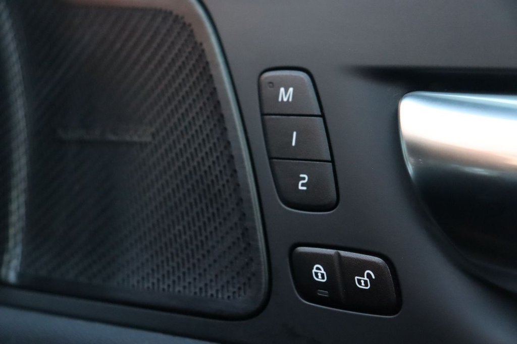 Used Volvo XC60 2021 for sale - 76558944: Photo 32