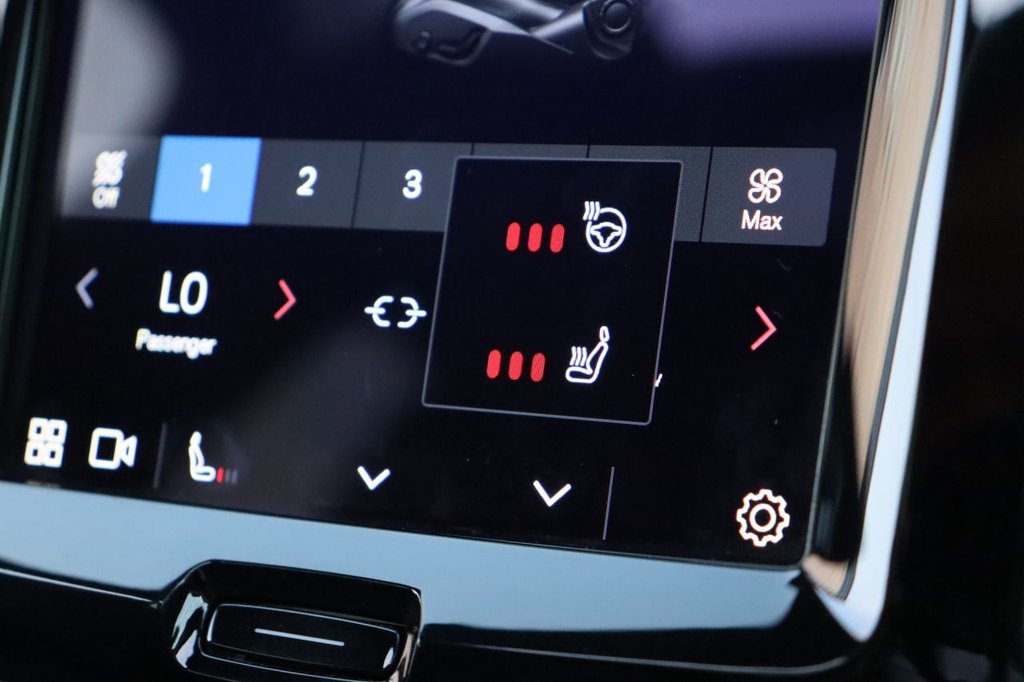 Used Volvo XC60 2021 for sale - 76558944: Photo 33