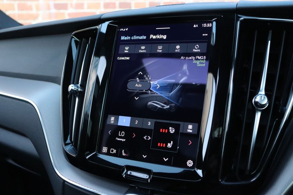 Used Volvo XC60 2021 for sale - 76558944: Photo 43