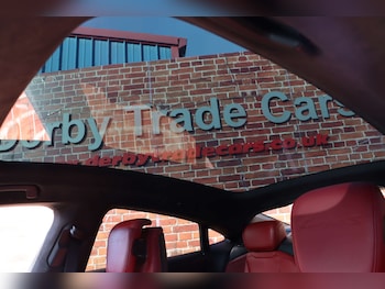 Used Porsche Taycan 2020 for sale - 78087723: Photo