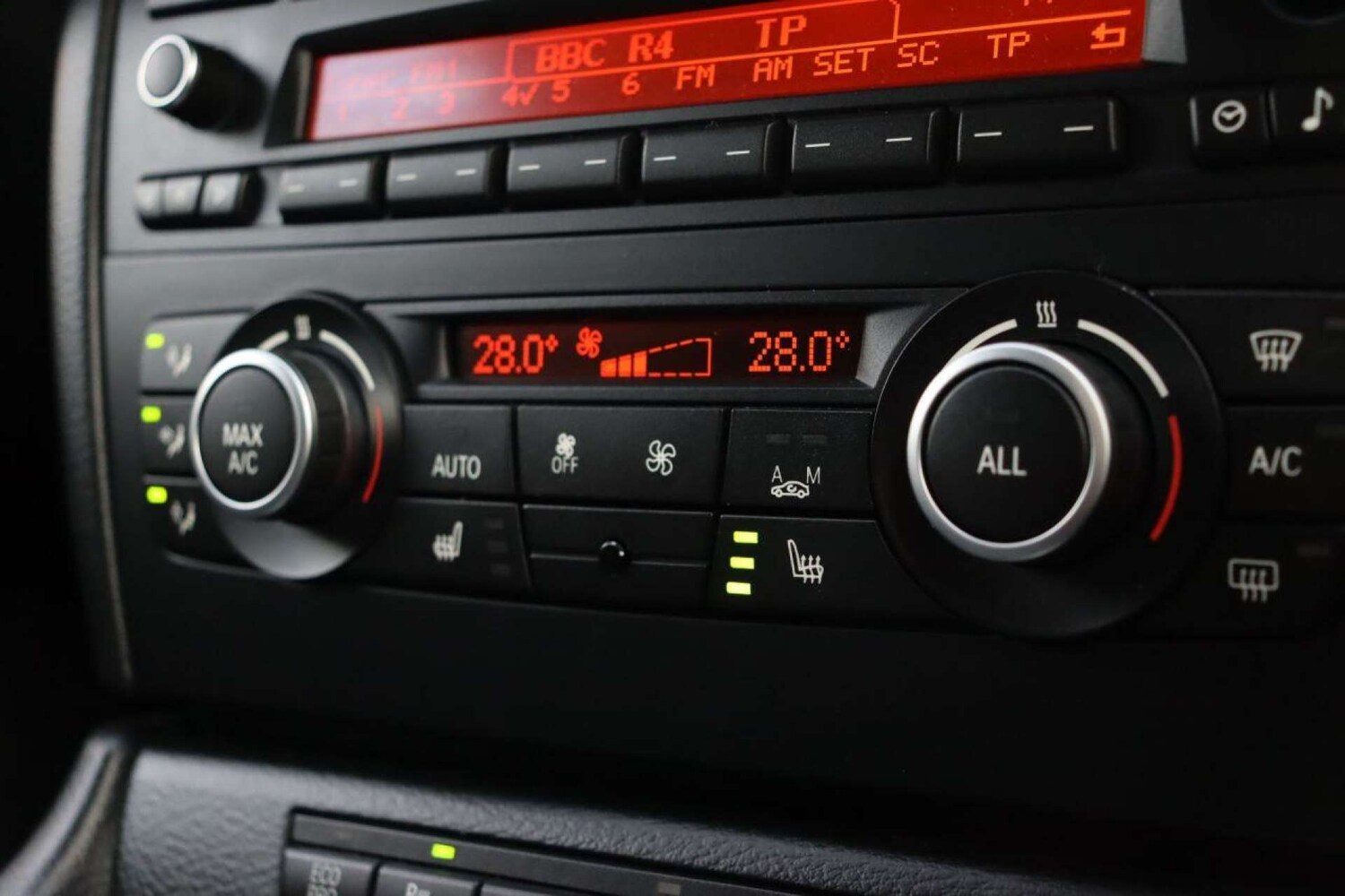 Used BMW X1 2014 for sale - 77523285: Photo 28