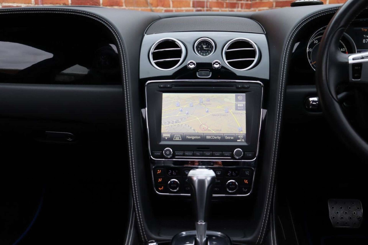 Used Bentley Flying Spur 2015 for sale - 77519308: Photo 28