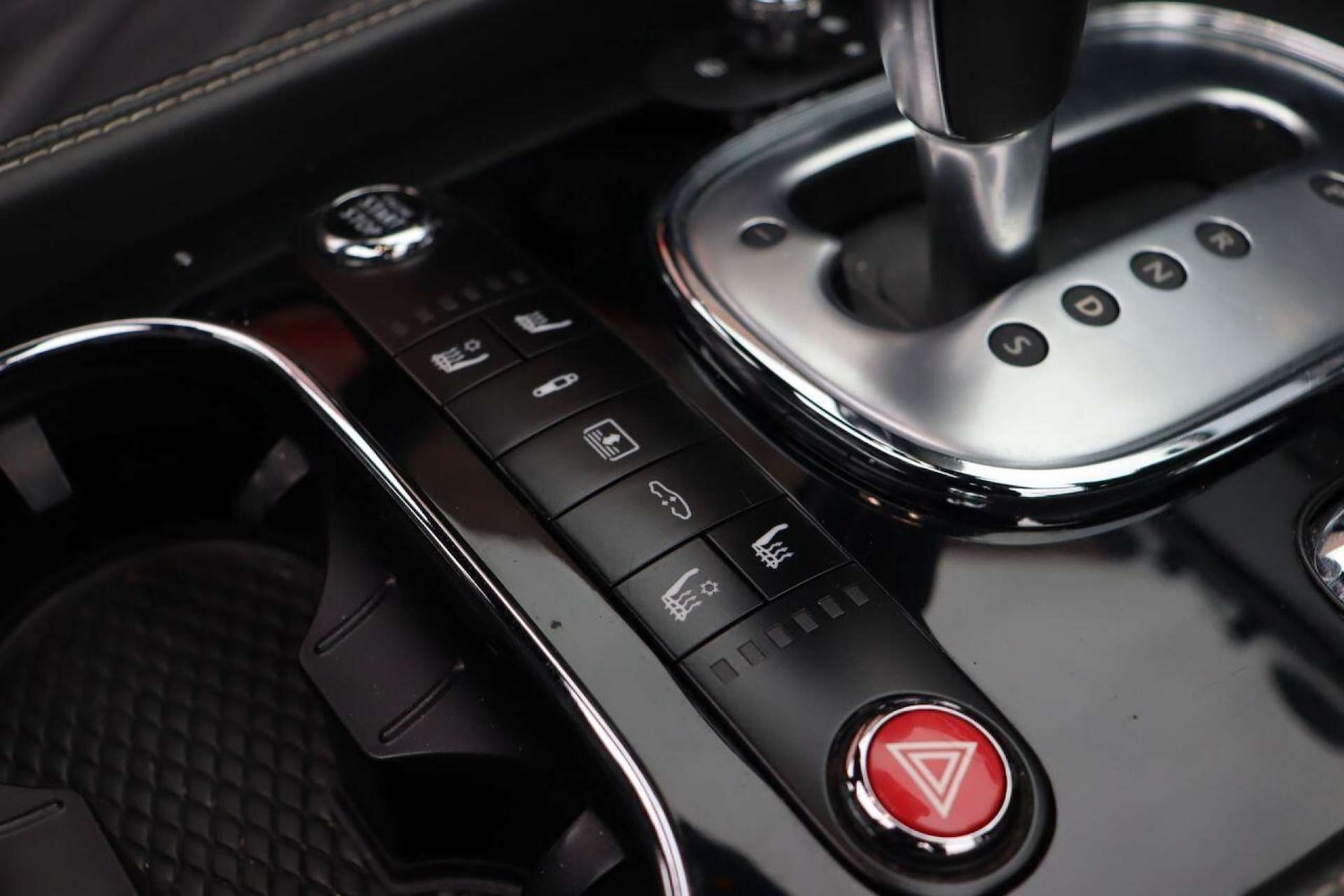 Used Bentley Flying Spur 2015 for sale - 77519308: Photo 31