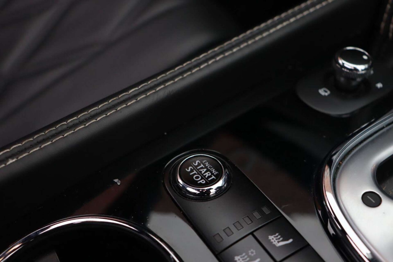 Used Bentley Flying Spur 2015 for sale - 77519308: Photo 43