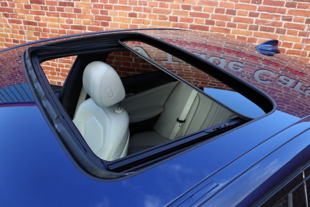 Used BMW 5 Series 2018 for sale - 76454299: Photo 2