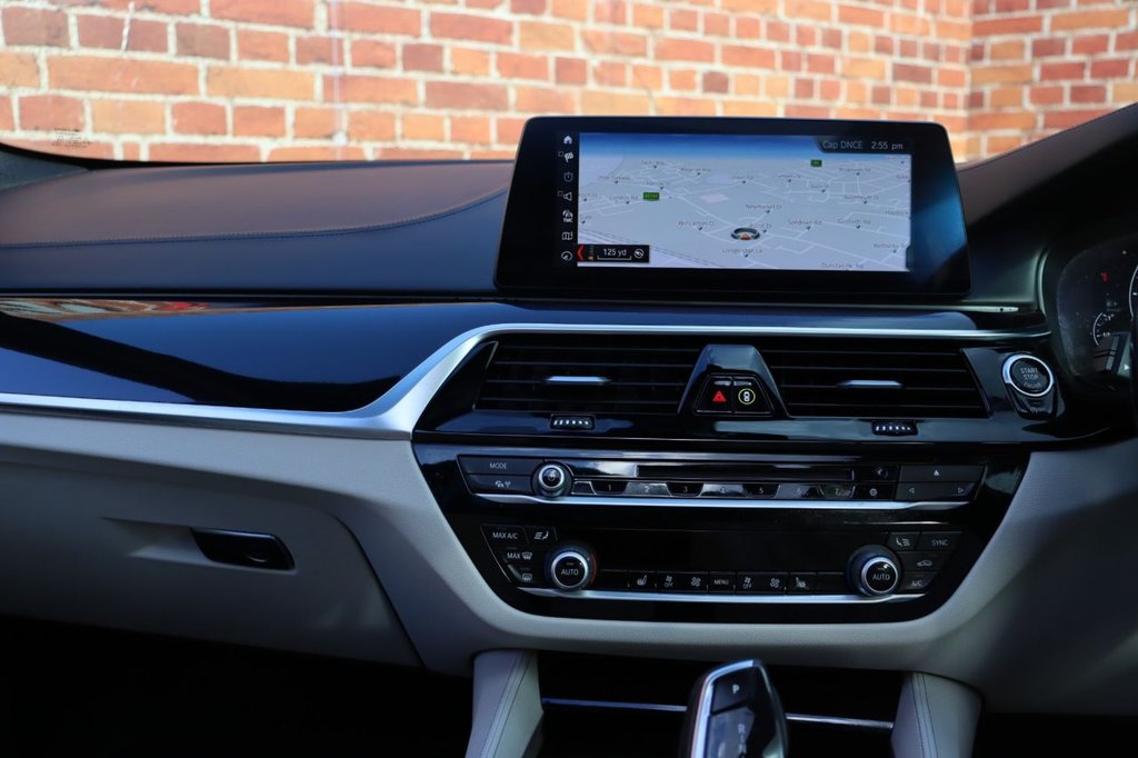 Used BMW 5 Series 2018 for sale - 76454299: Photo 25