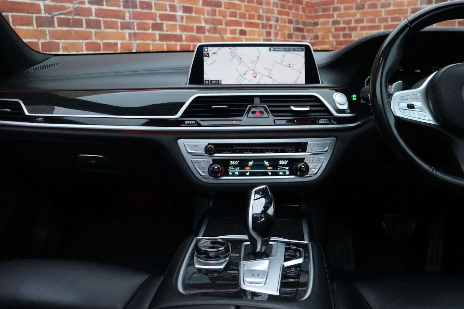 Used BMW 7 Series 2021 for sale - 77519237: Photo 40