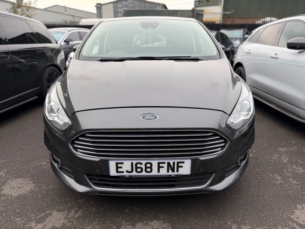 Used Ford S-Max 2018 for sale - 76496913: Photo 2