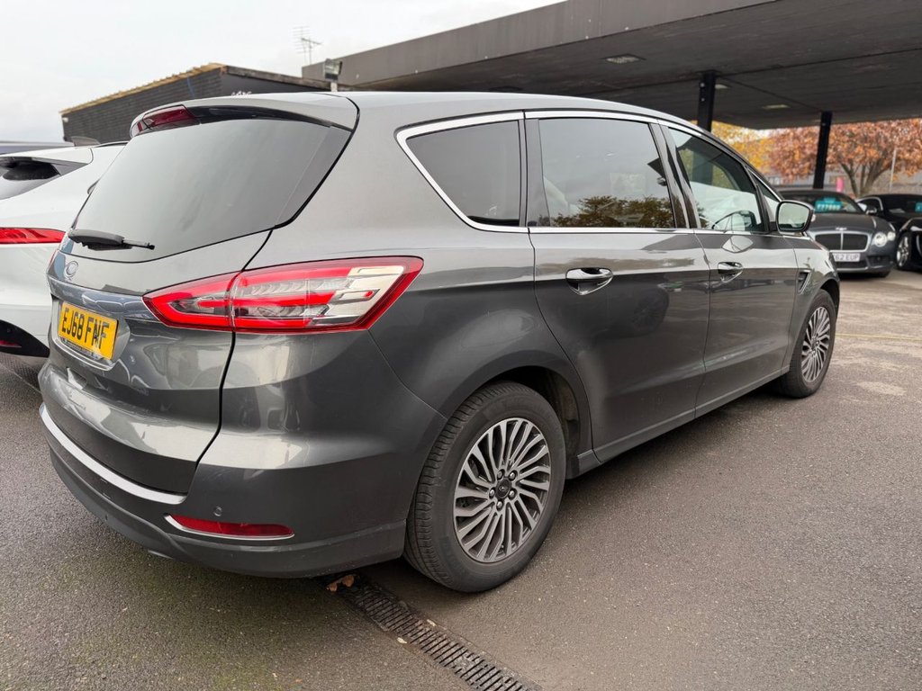 Used Ford S-Max 2018 for sale - 76496913: Photo 5
