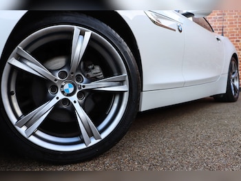 Used BMW Z4 2013 for sale - 77567779: Photo