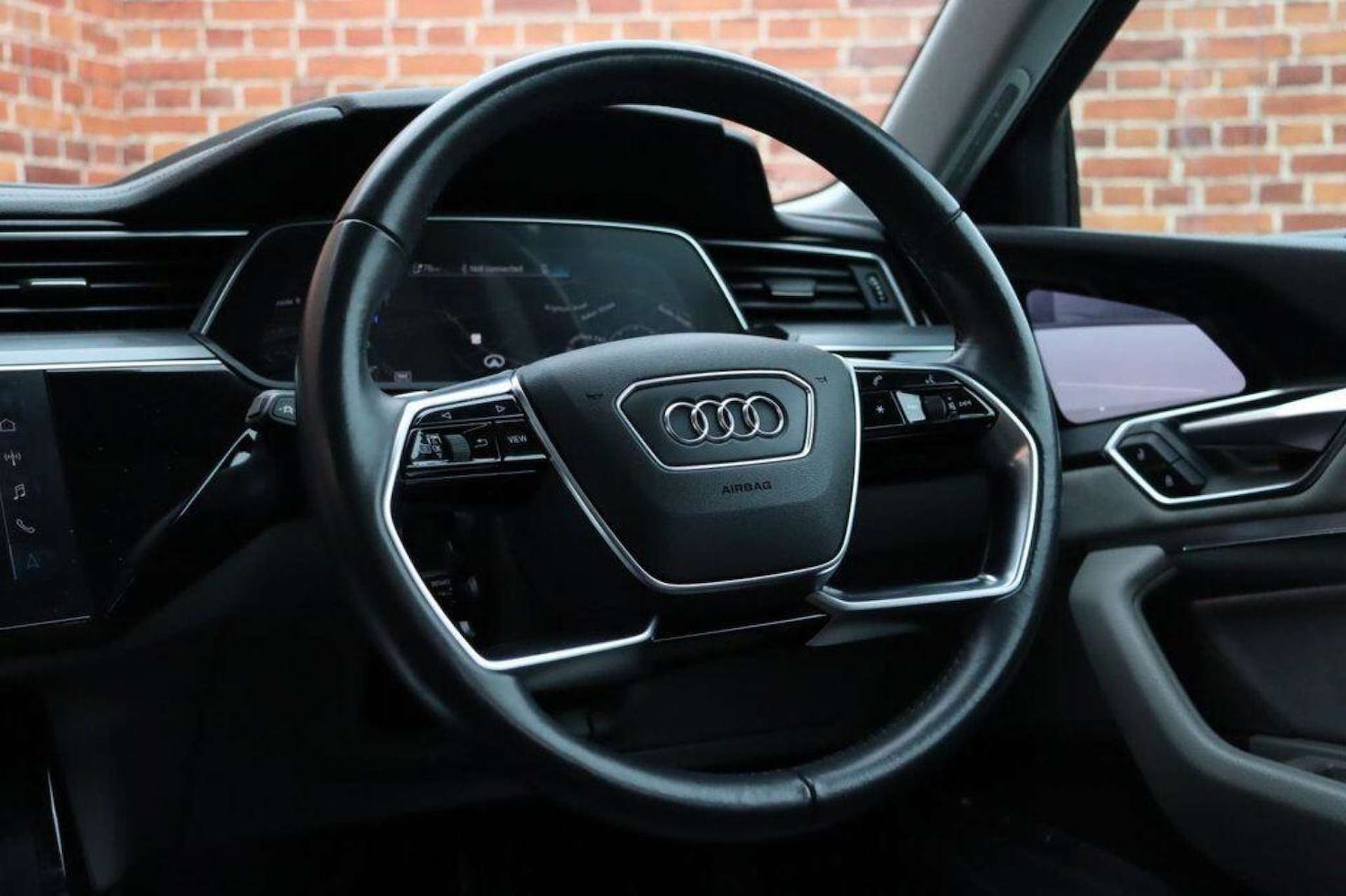 Used Audi e-tron 2019 for sale - 77519267: Photo 31