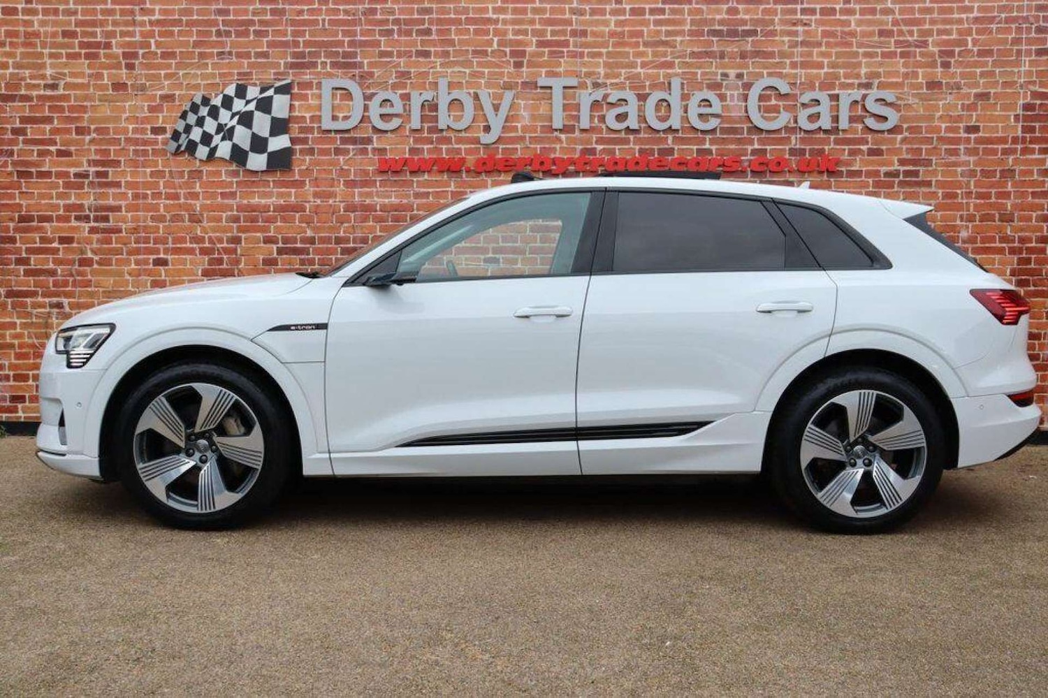 Used Audi e-tron 2019 for sale - 77519267: Photo 5
