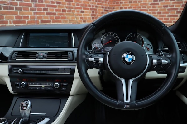 Used BMW M5 2014 for sale - 74581025: Photo 2