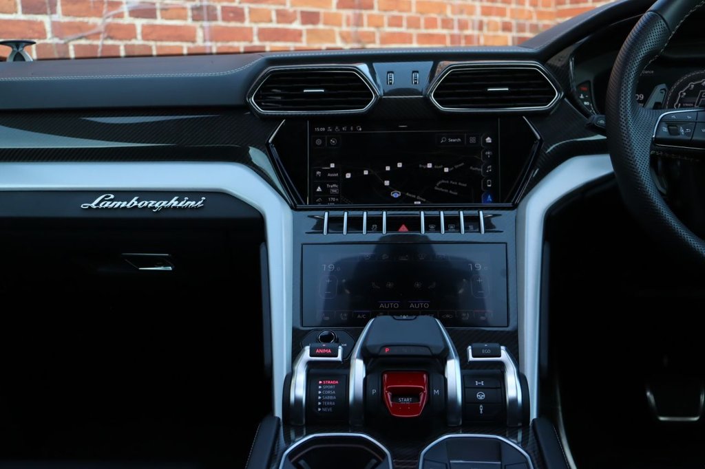 Used Lamborghini Urus 2020 for sale - 76559120: Photo 29